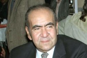 صورة المؤلف يوسف الشريف
